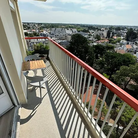 Bright Cocoon With 2 Balconies And Sea View *